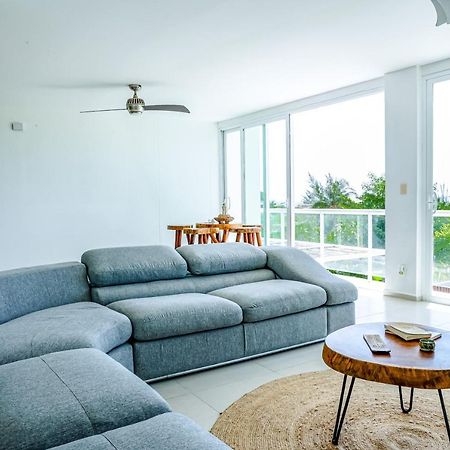 Beachfront Luxury Apartments Cancun Bagian luar foto