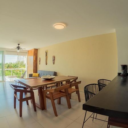 Beachfront Luxury Apartments Cancun Bagian luar foto
