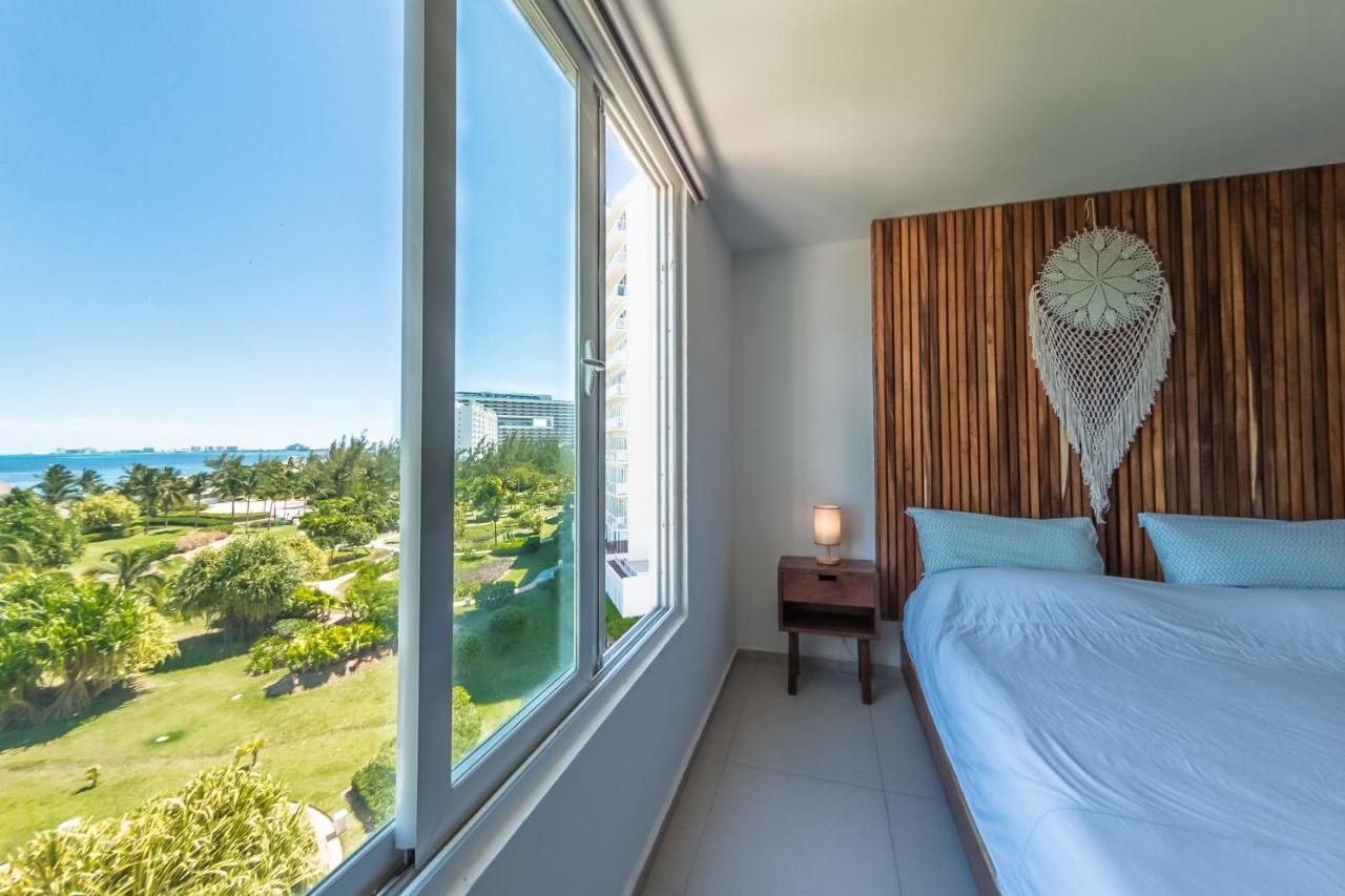 Beachfront Luxury Apartments Cancun Bagian luar foto
