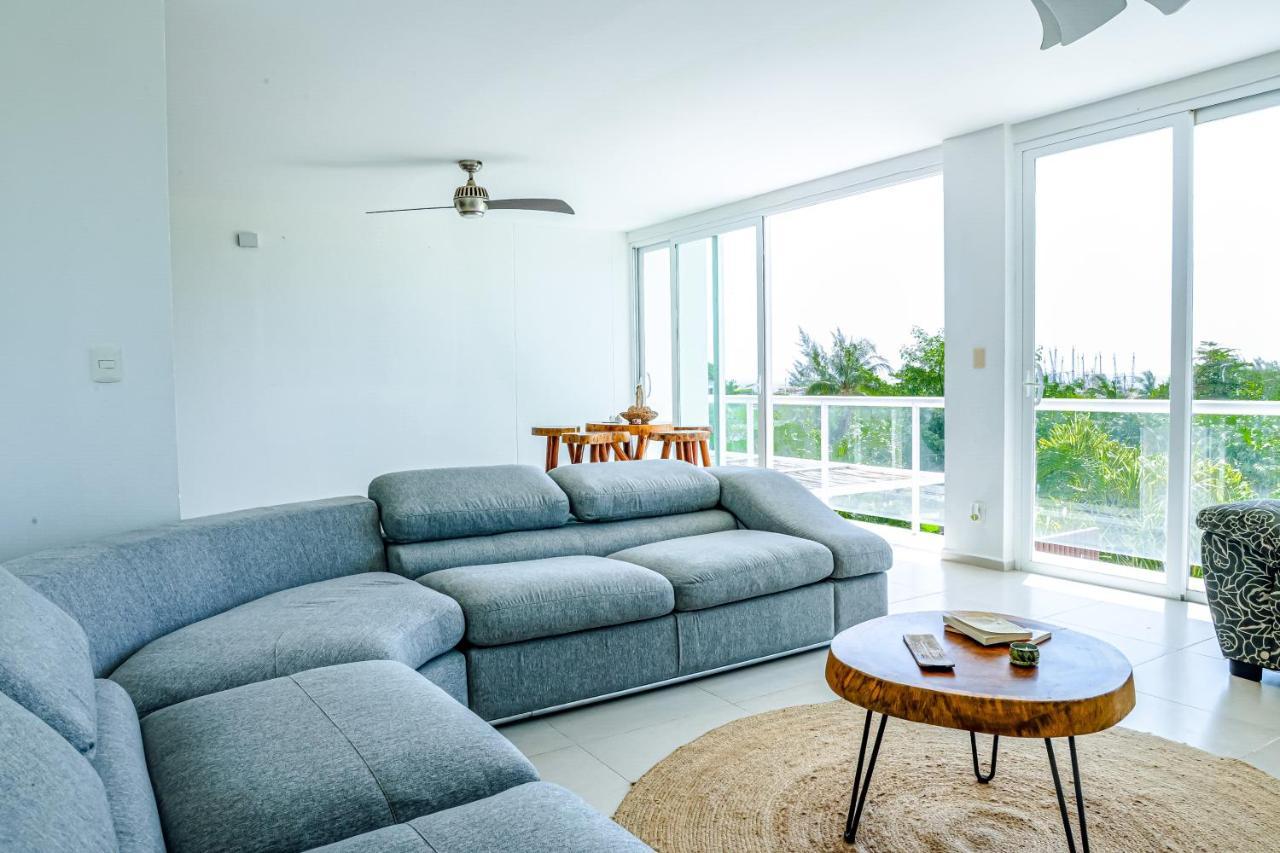 Beachfront Luxury Apartments Cancun Bagian luar foto
