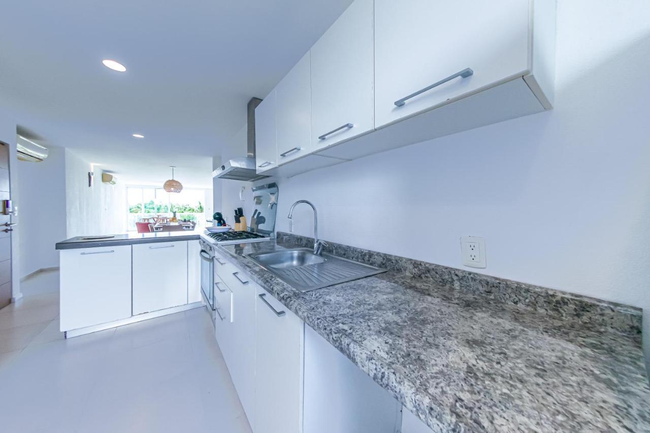 Beachfront Luxury Apartments Cancun Bagian luar foto